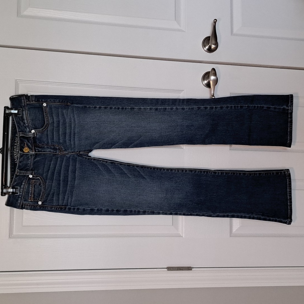 American Eagle Kick Boot Jeans size 4